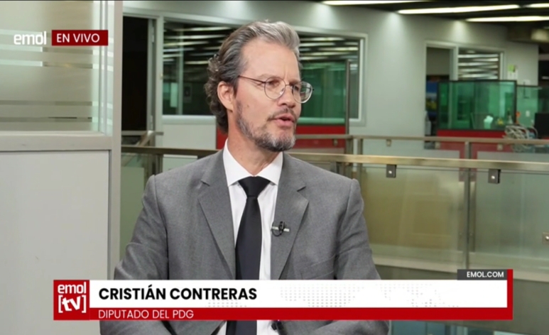 Diputado Contreras (PDG): "Iniciamos un estudio para ver méritos de una AC contra Boric"